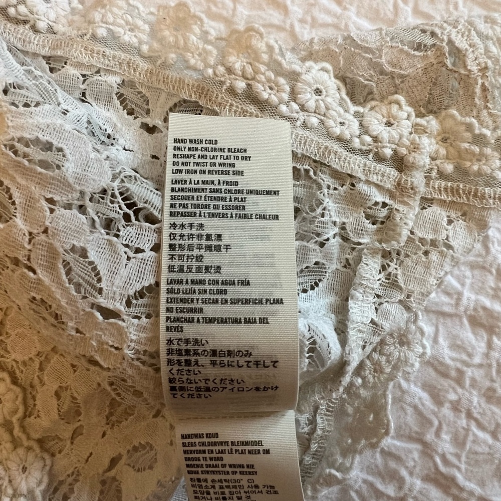 Abercrombie & Fitch Lace Tank Top - Picture 7 of 8